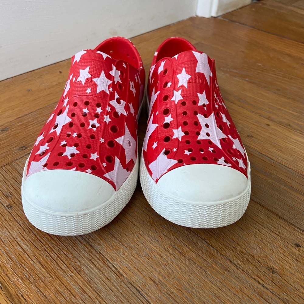 Native Shoes Size C11